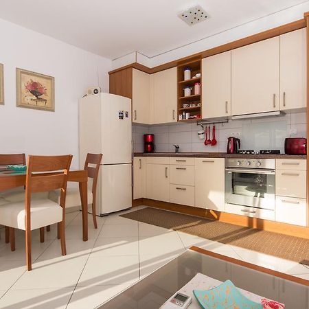 Apartment Angie Trogir Exterior photo