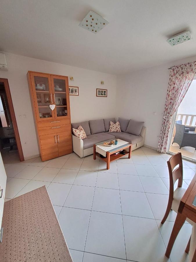 Apartment Angie Trogir Exterior photo