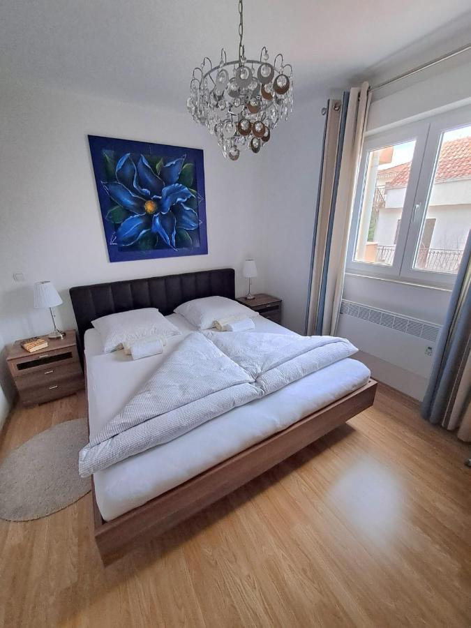 Apartment Angie Trogir Exterior photo