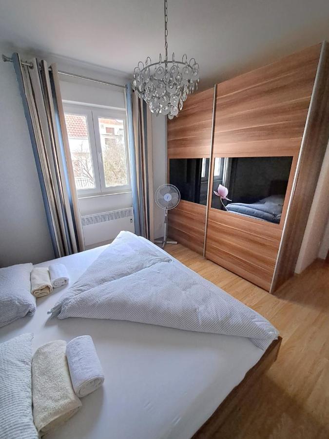 Apartment Angie Trogir Exterior photo
