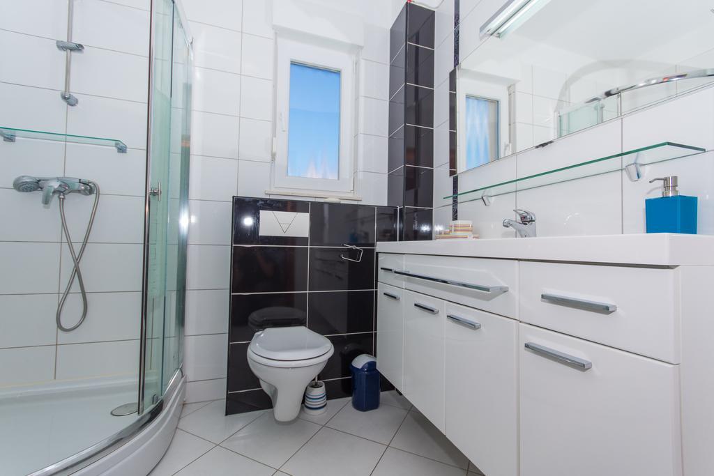Apartment Angie Trogir Exterior photo